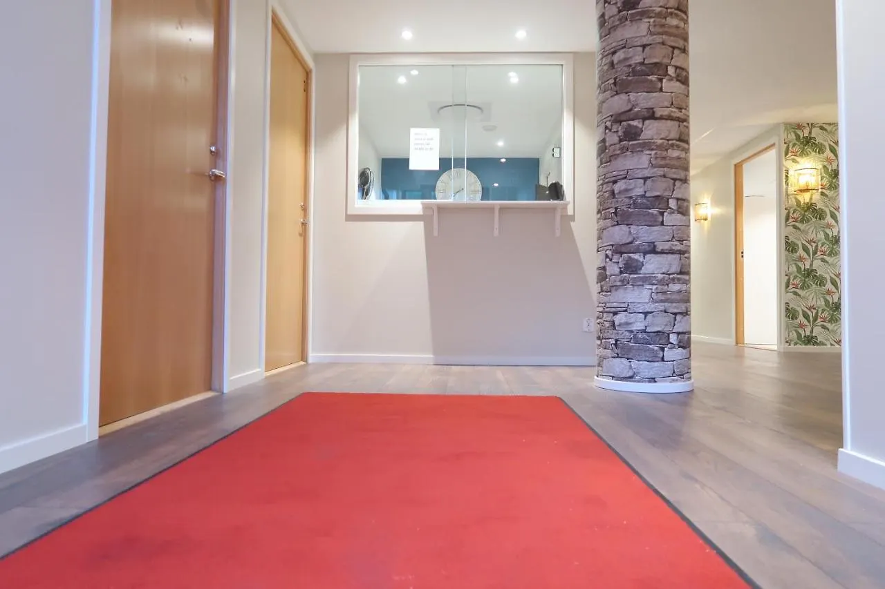 Room In Bb - Best Location In Sodermalm Stockholm, Cozy Guest Room Single Bed 10M 2 Stockholm