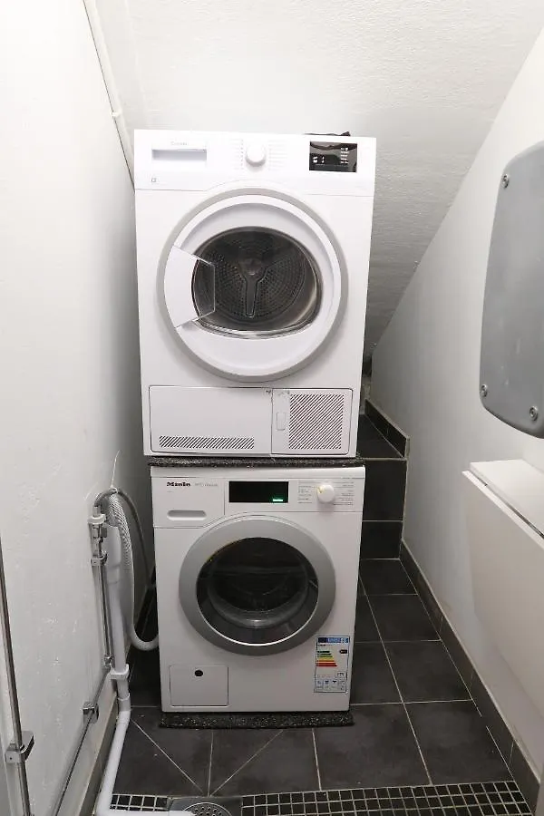 Room In Bb - Best Location In Sodermalm Stockholm, Cozy Guest Room Single Bed 10M 2 Schweden