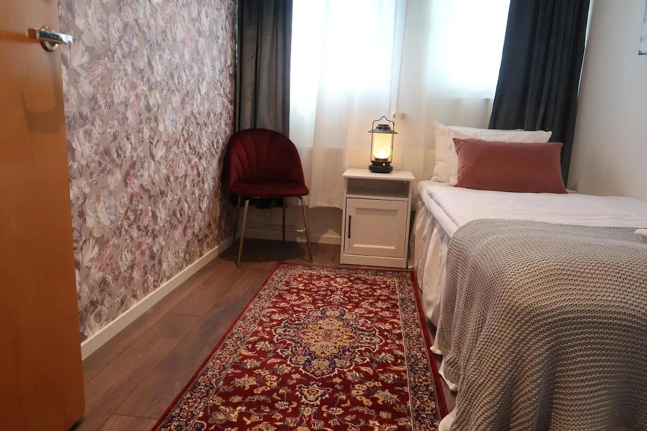 Room In Bb - Best Location In Sodermalm Stockholm, Cozy Guest Room Single Bed 10M 2 שבדיה
